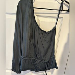 Cloth & stone one shoulder top